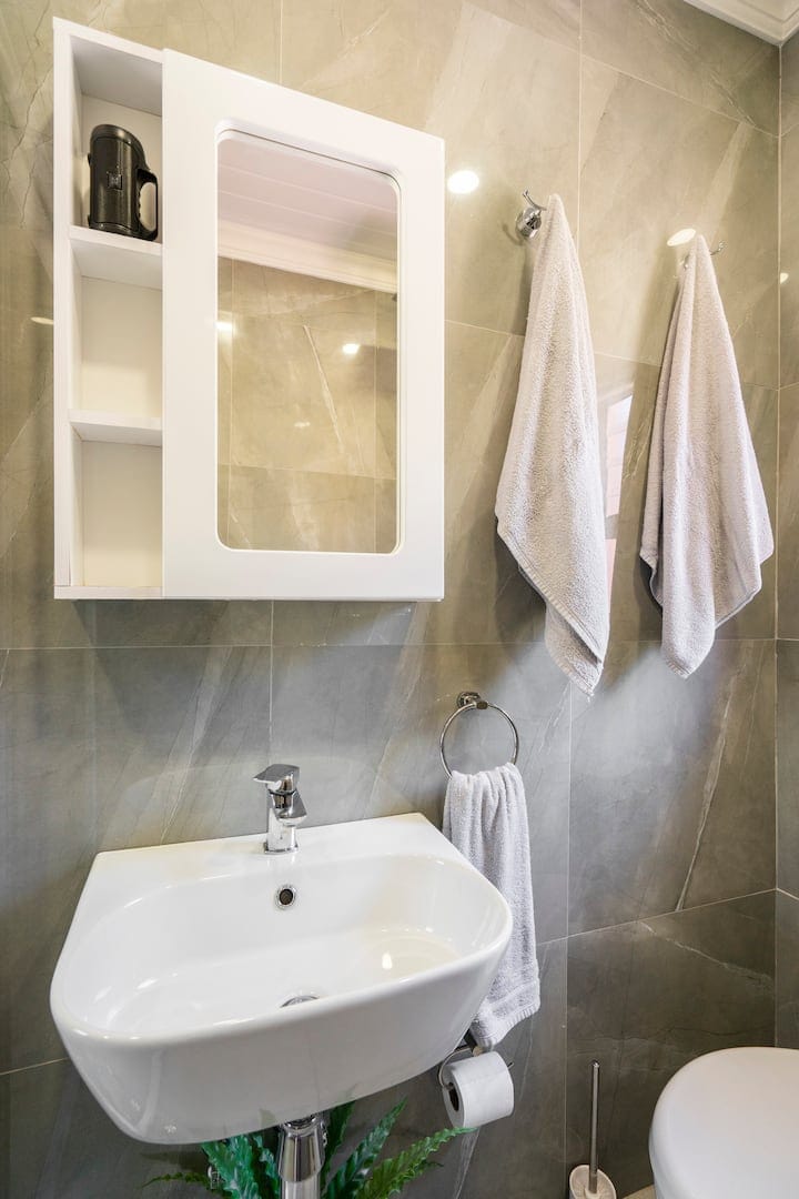 2 Bedroom Property for Sale in Bo Kaap Western Cape